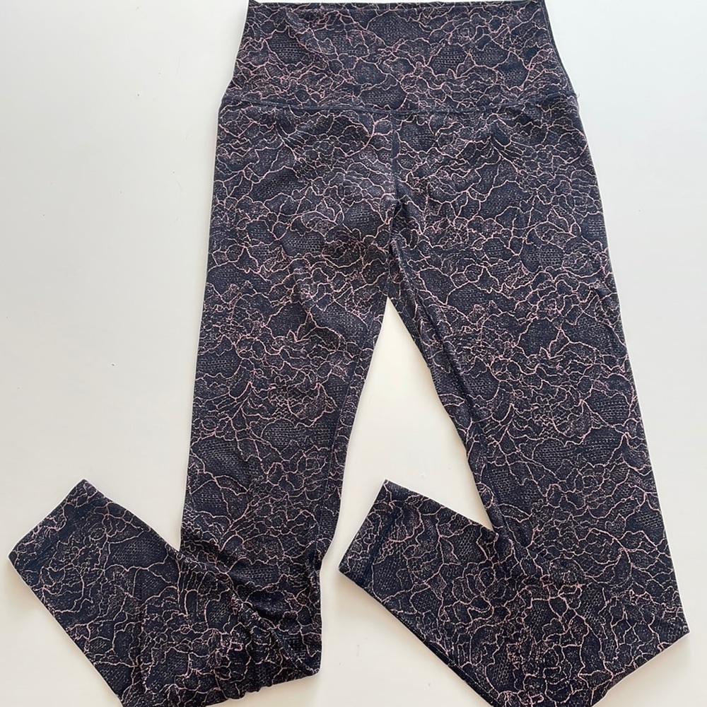 Lululemon Align 7/8 Rose Print Leggings
